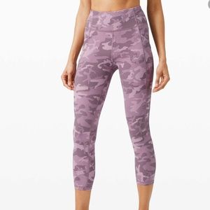 *SOLD THROUGH PM* Lululemon Time To Sweat Crop 23"